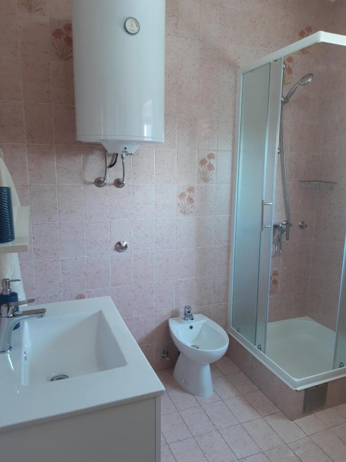 Apartmani Frano Водице Екстериор снимка