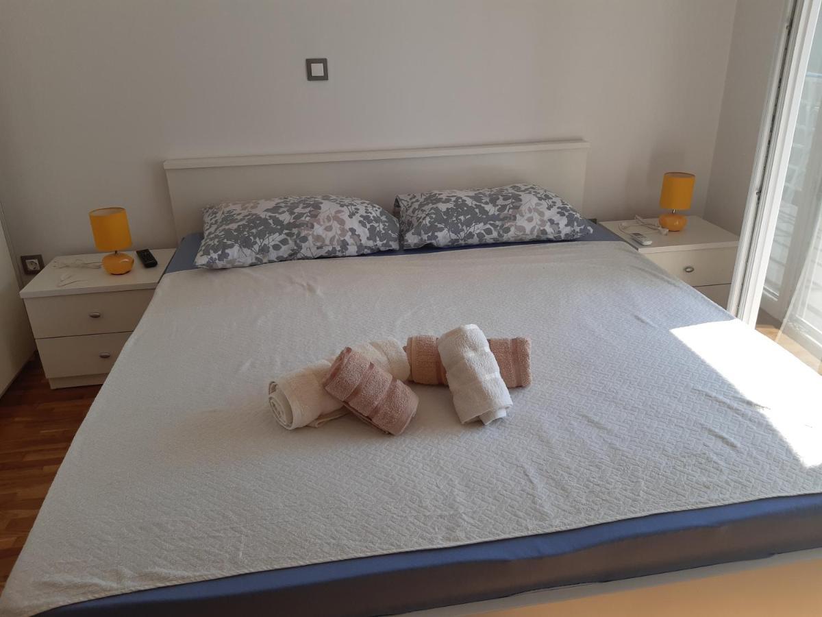 Apartmani Frano Водице Екстериор снимка