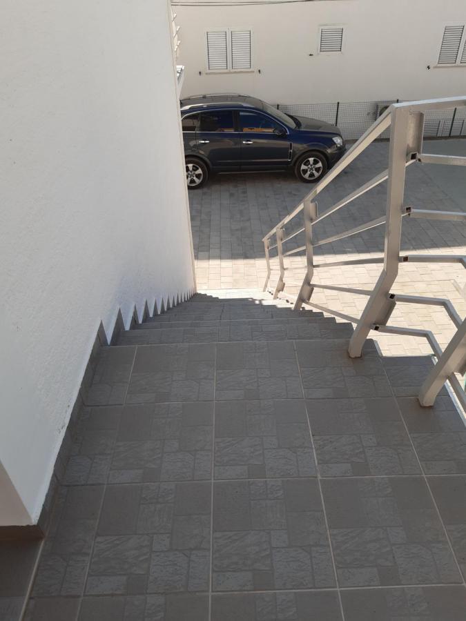 Apartmani Frano Водице Екстериор снимка