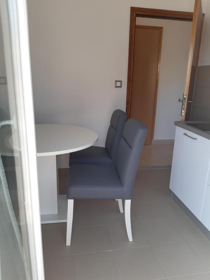 Apartmani Frano Водице Екстериор снимка
