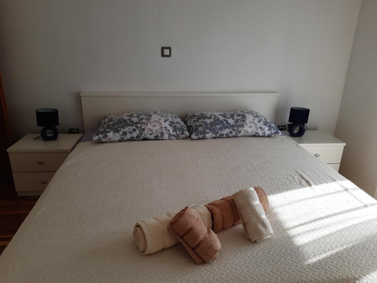 Apartmani Frano Водице Екстериор снимка