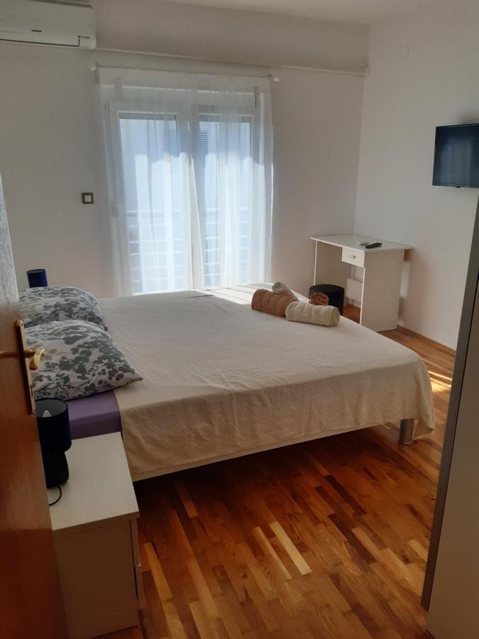 Apartmani Frano Водице Екстериор снимка