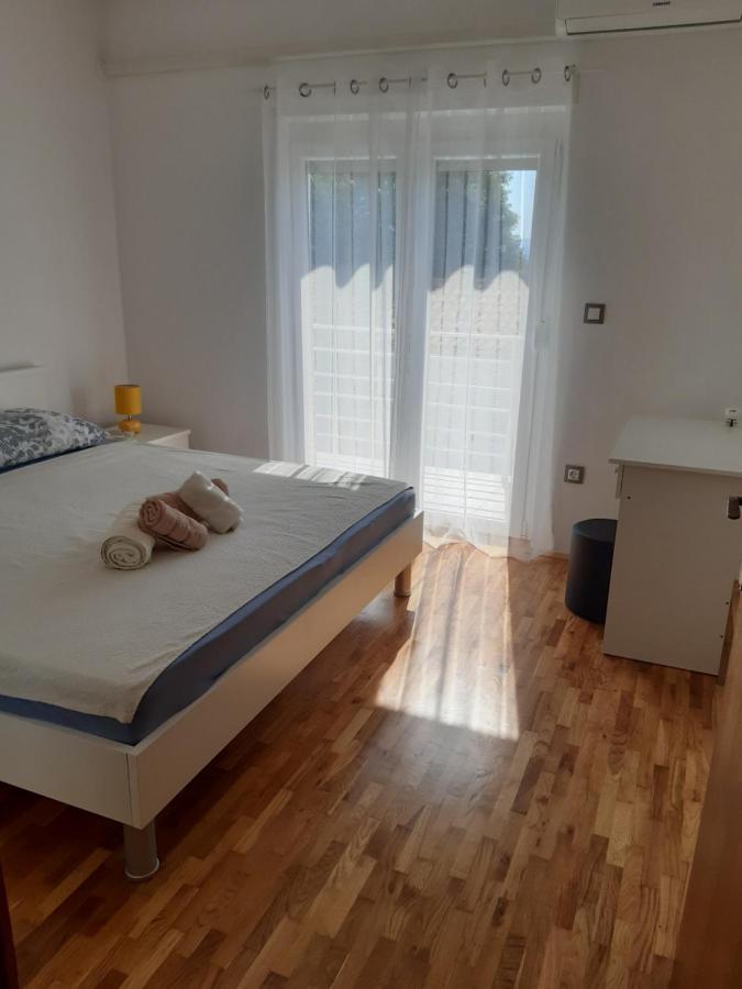 Apartmani Frano Водице Екстериор снимка